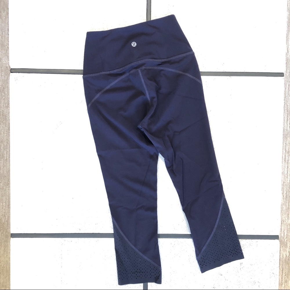 LULULEMON Cropped Leggings